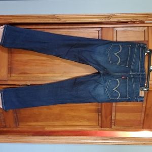 Womens Levi Jeans